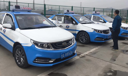 選購(gòu)好的出租車(chē)led頂燈屏需要注意哪些？